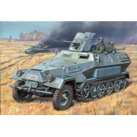 3588 Немецкий бронетранспортер «Ханомаг» Sd.Kfz.251/10 AUSF B с 37-мм орудием. 3588 Немецкий бронетранспортер «Ханомаг» Sd.Kfz.251/10 AUSF B с 37-мм орудием.